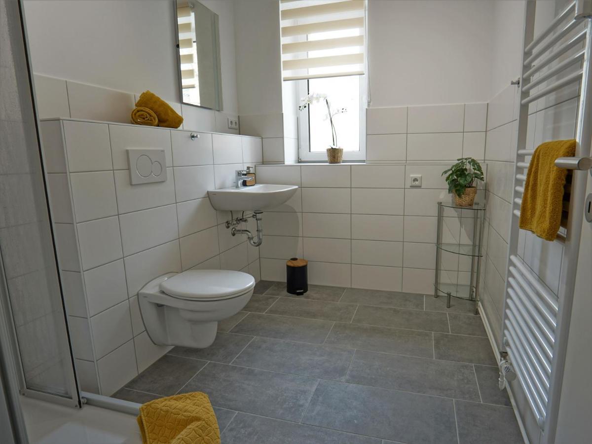 "Hogulu" Brandenburg, Balkon, Neustadt, Kueche, Wassernaehe - Parkplatz Inklusive Apartment Бранденбург Екстериор снимка