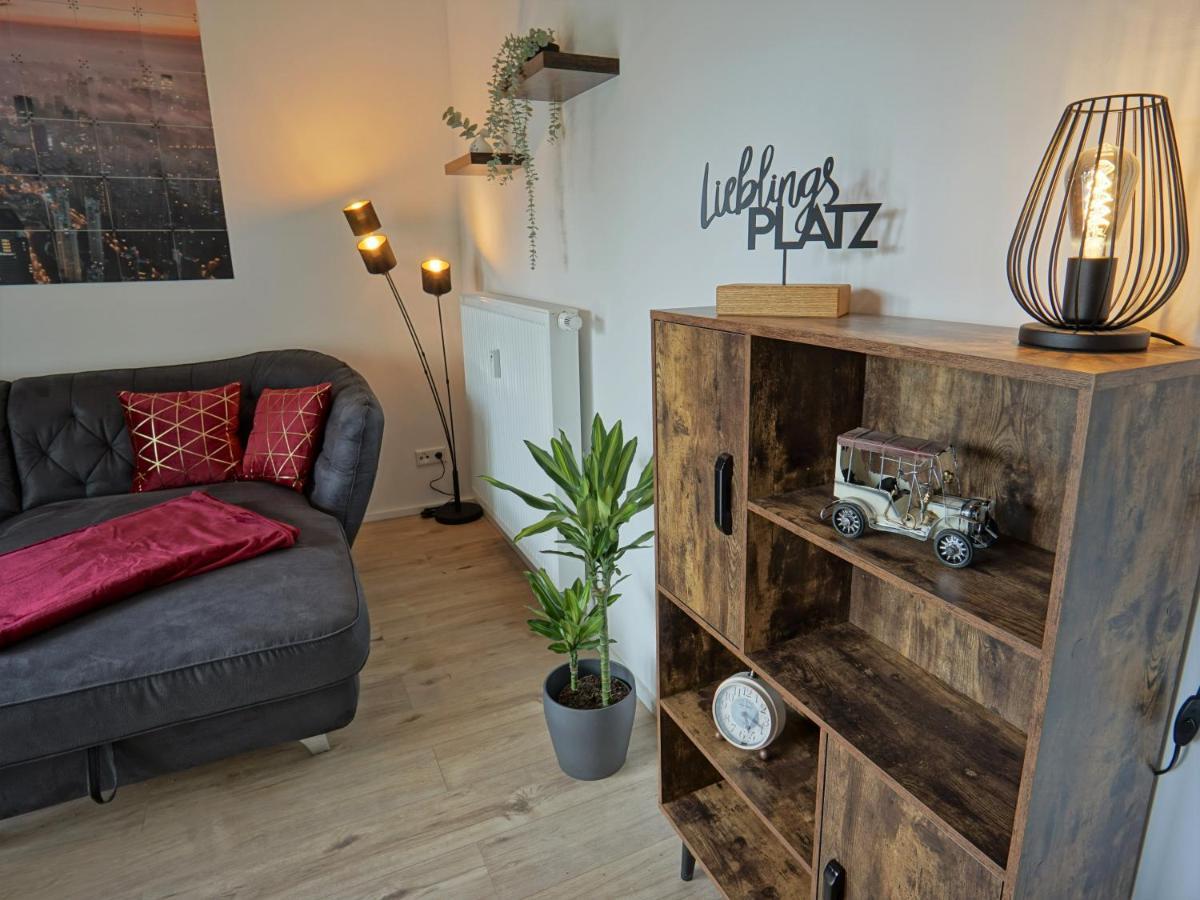 "Hogulu" Brandenburg, Balkon, Neustadt, Kueche, Wassernaehe - Parkplatz Inklusive Apartment Бранденбург Екстериор снимка
