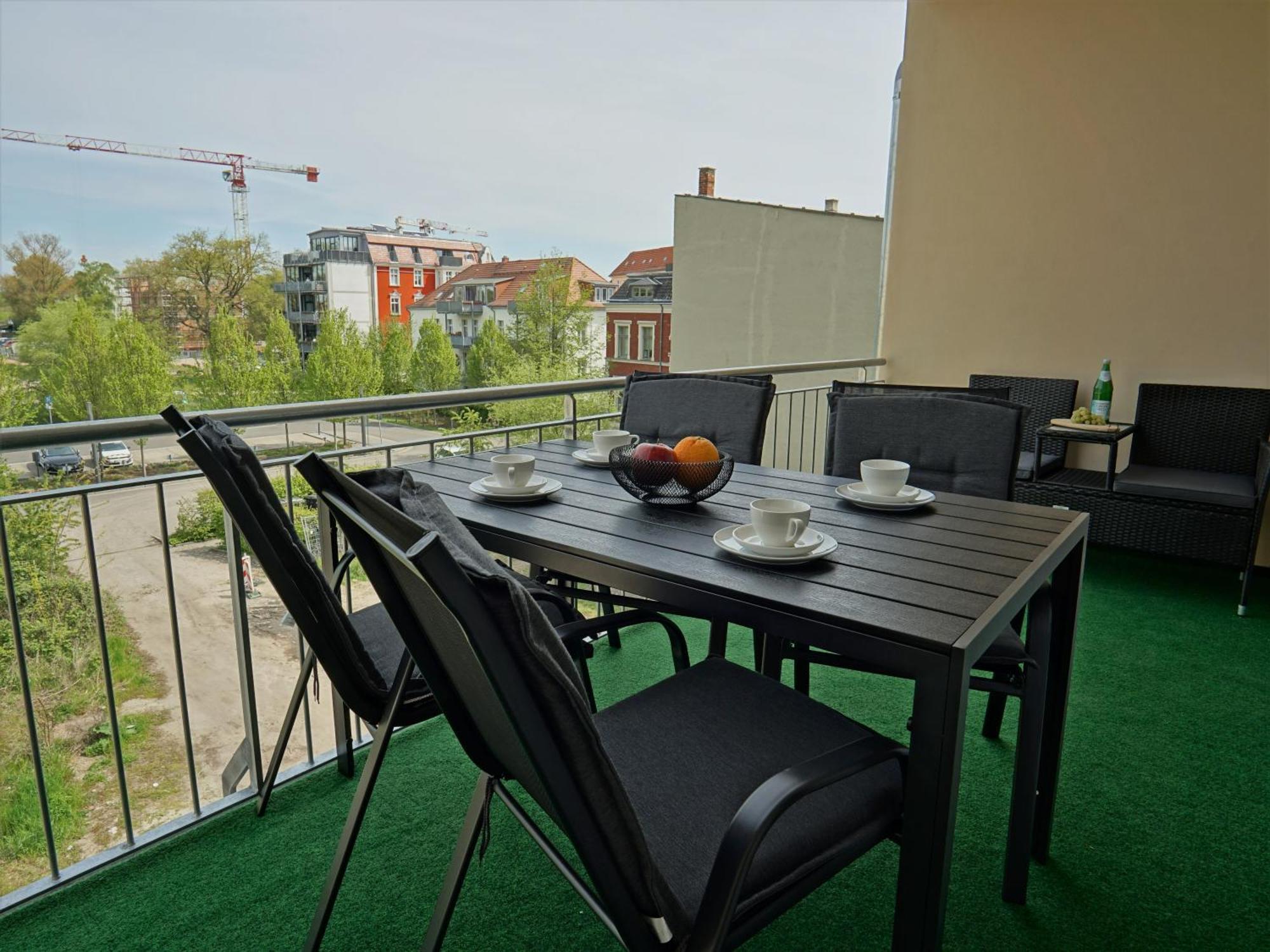 "Hogulu" Brandenburg, Balkon, Neustadt, Kueche, Wassernaehe - Parkplatz Inklusive Apartment Бранденбург Стая снимка