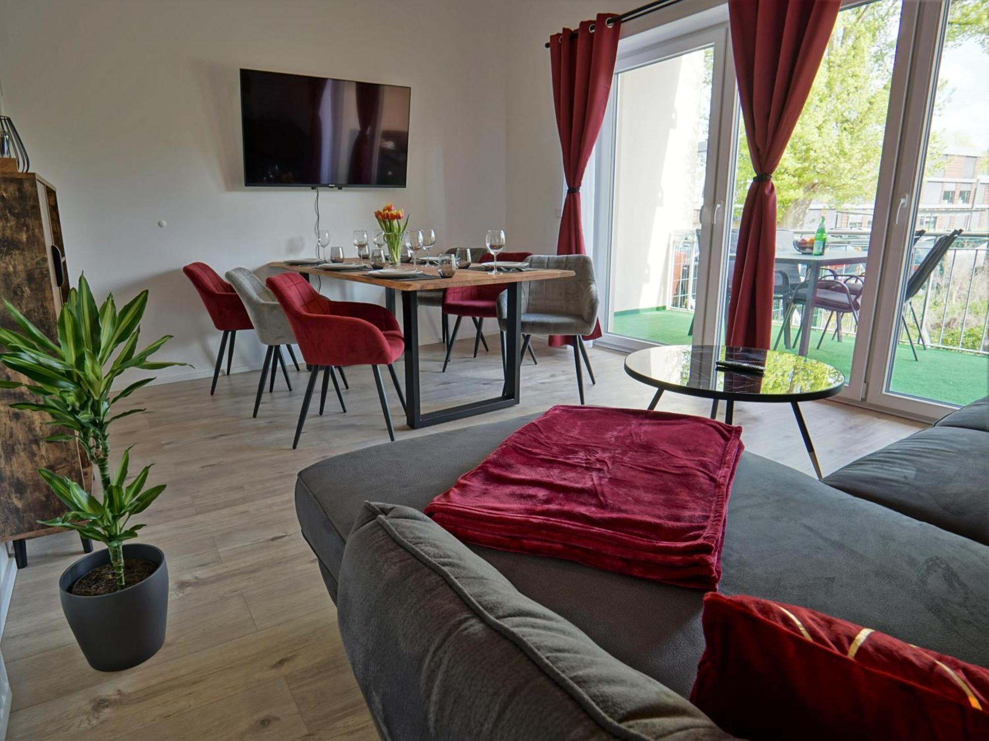 "Hogulu" Brandenburg, Balkon, Neustadt, Kueche, Wassernaehe - Parkplatz Inklusive Apartment Бранденбург Стая снимка