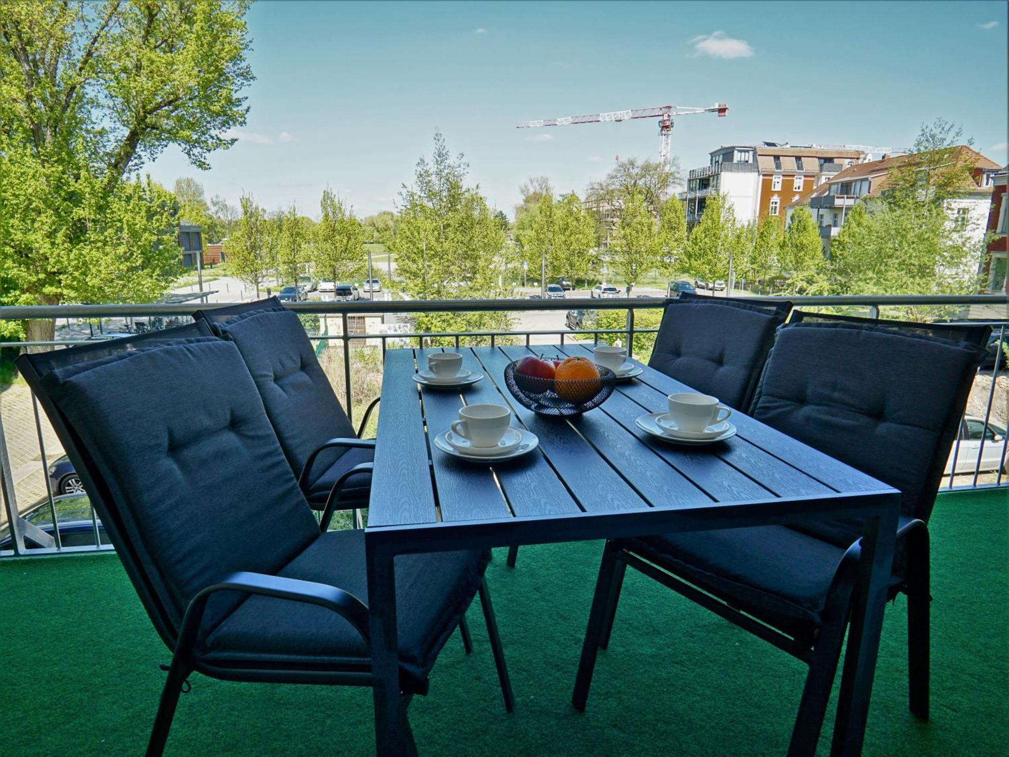 "Hogulu" Brandenburg, Balkon, Neustadt, Kueche, Wassernaehe - Parkplatz Inklusive Apartment Бранденбург Стая снимка
